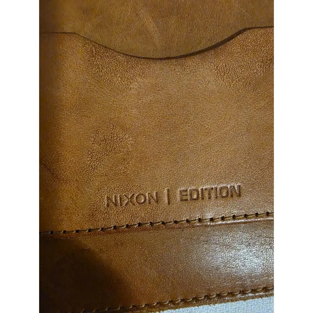 Nixon Edition Full Grain Leather iPad Case Sleeve Saddle Brown Vintage 2012